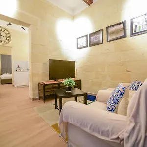 Collection - Felix Apartment