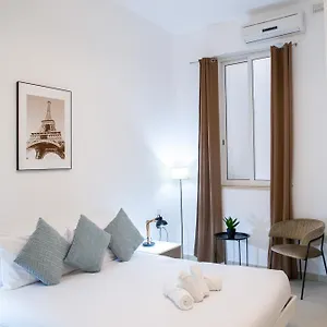 Center By Arcobnb Apartment