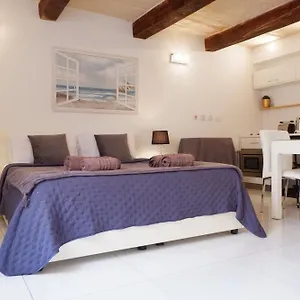 Spqr Apartment
