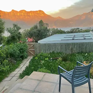 https://beautiful-view-garden-apartment.hotels-capetown.com
